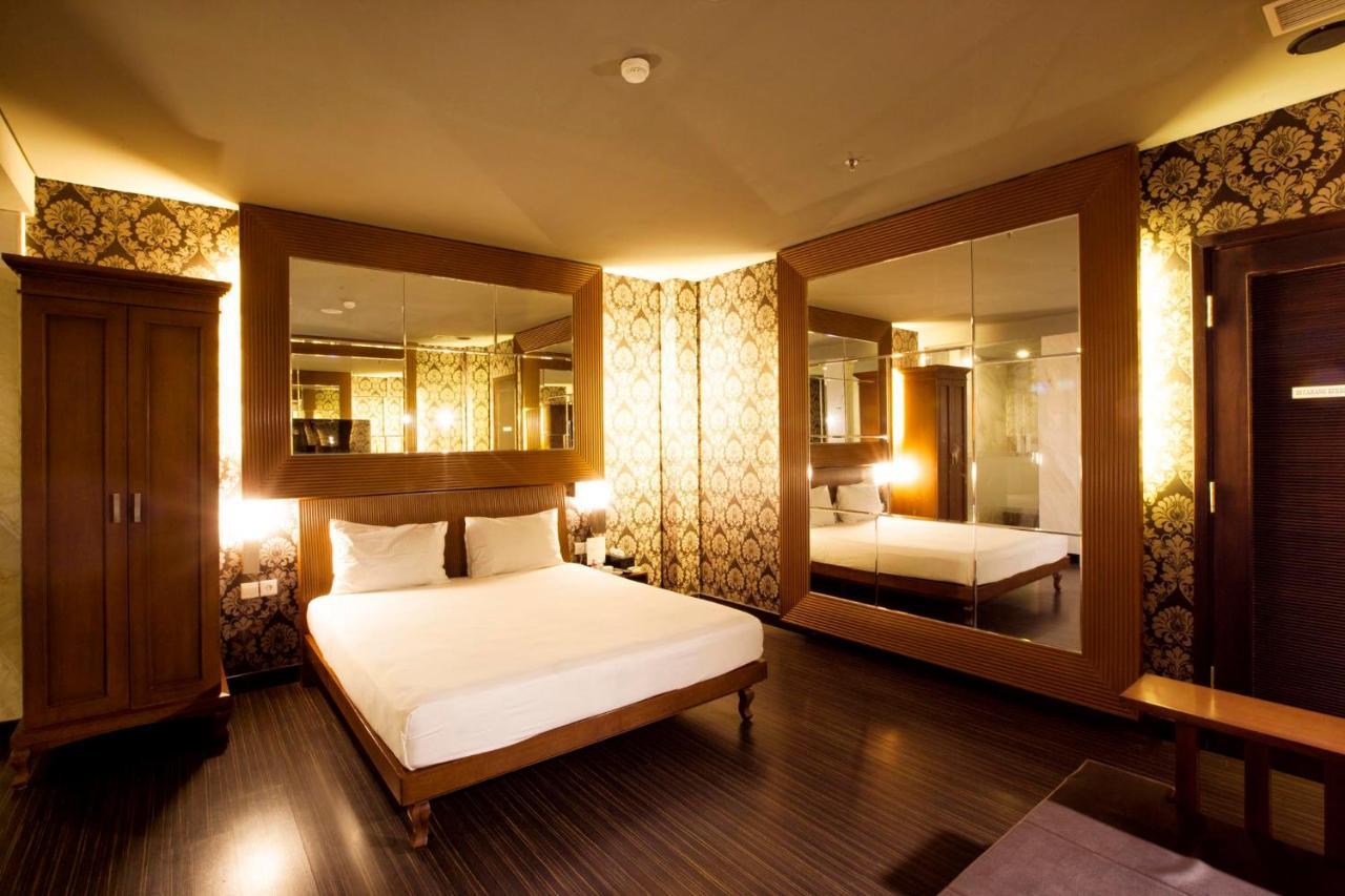 108 Hotel By Him Jakarta Luaran gambar